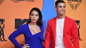 Modelo chilena afirma que Cristiano Ronaldo le habría sido infiel a su esposa con ella