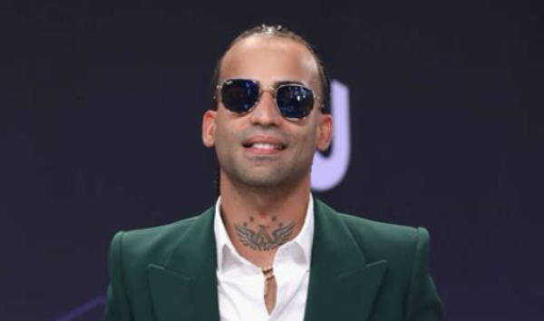 Arcángel fue hospitalizado de emergencia