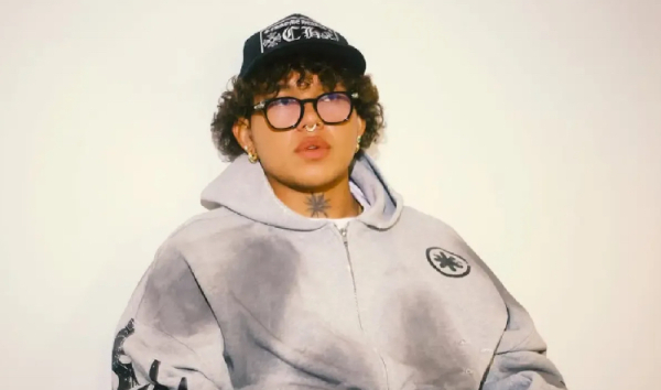 Beéle lidera con su estilo latino en el nuevo sencillo