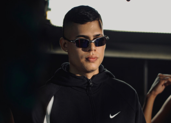 Leandro Santos filtra parte de su nueva canción