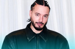 J Balvin deslumbra en los VMAs con un homenaje a Ricky Martin