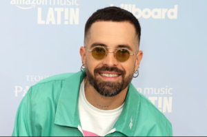 Mike Bahía regresa con su nuevo sencillo “Un Vacío”