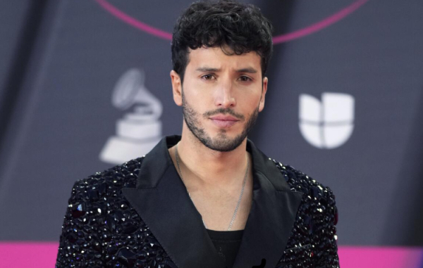 Sebastián Yatra sorprende con “Cucaracheo”, su nuevo sencillo