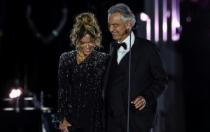 Karol G brilló en el vaticano con su histórico concierto