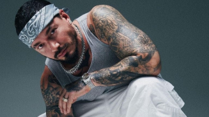 J Balvin tiene 2 nuevas figuras de cera