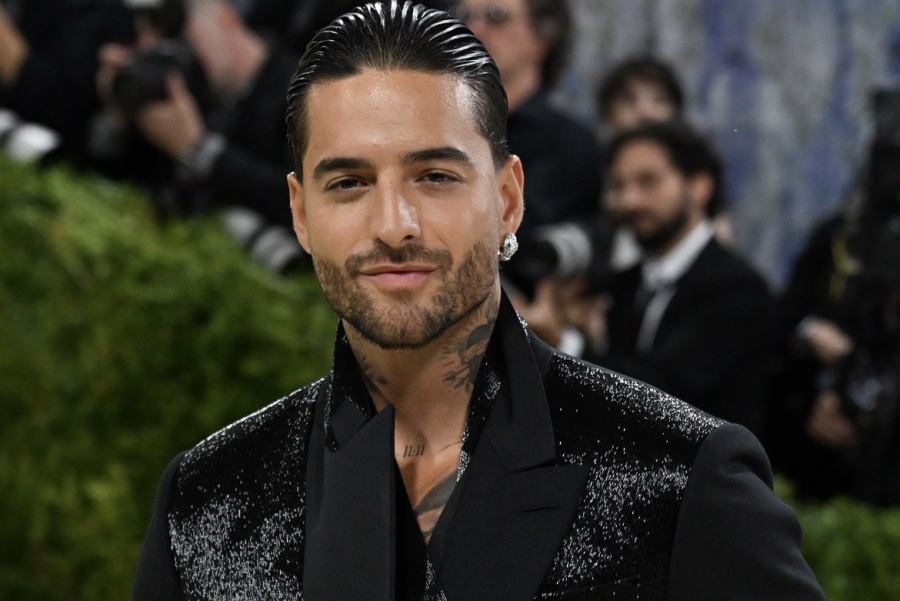 Maluma volvió al colegio para enseñar emprendimiento a niños