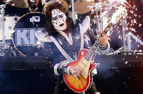 Muere Ace Frehley, leyenda y guitarrista fundador de KISS