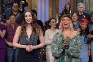 Karol G emocionó con su presentación y un nuevo look