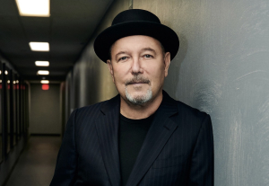 Rubén Blades encabezará Viva la Salsa Tour 2026